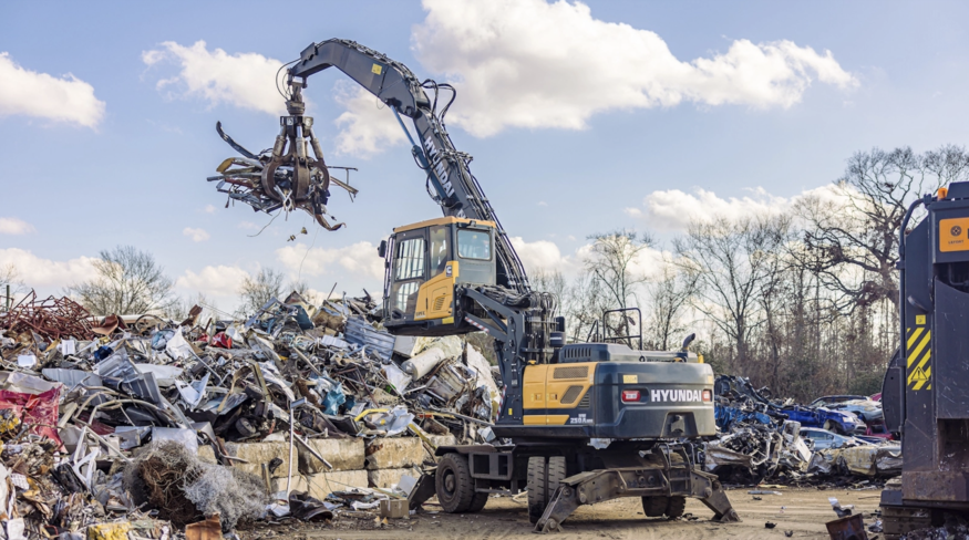 Construction Machinery Embraces ESG Era… HD Hyundai, Doosan Accelerate into Recycling Industry