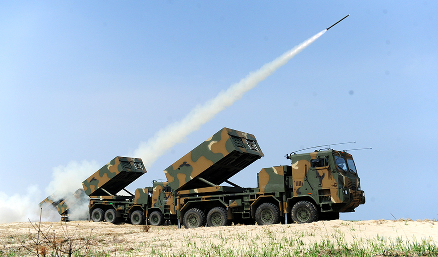 Hanwha Aerospace Delivers Chunmoo MLRS to Poland Ahead of Schedule, Enhancing NATO’s Eastern Flank