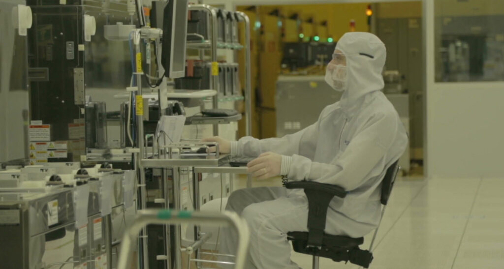 Chinese Semiconductor Companies Rapidly Reshuffle Key Tech Leadership Amid Succession Changes
