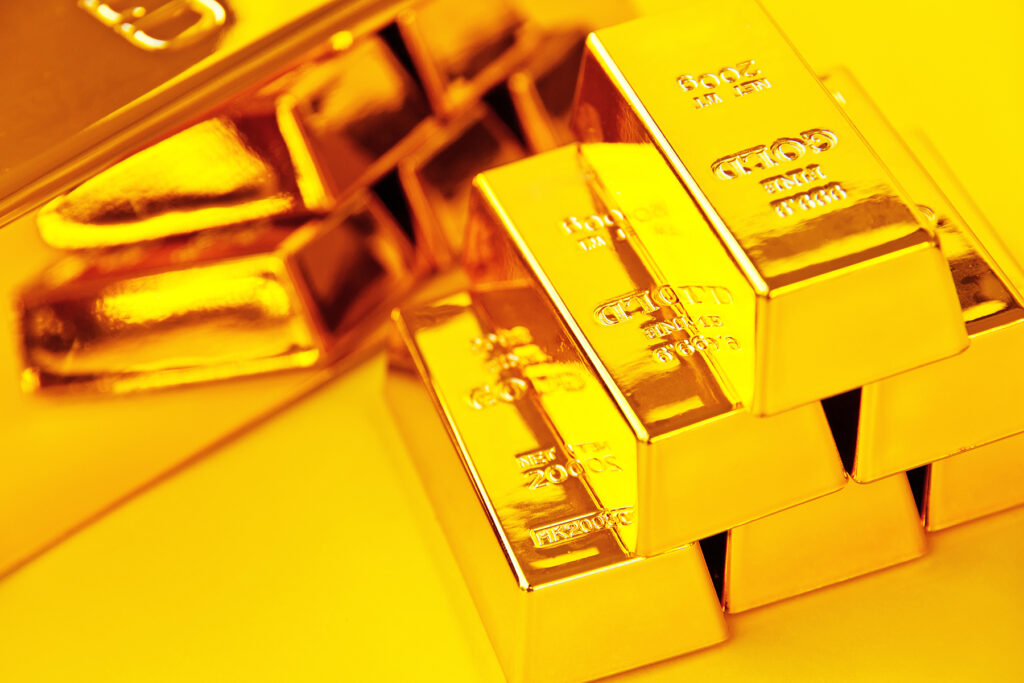 “Gold Price to Reach $3,700 by Year-End,” Goldman Sachs Raises Forecast for Third Time This Year