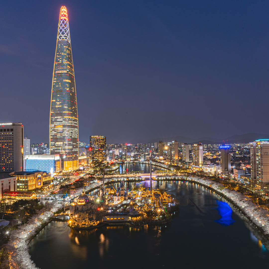 Seoul Turns a Skyscraper into a Canvas with Lotte World Tower’s Dazzling Facade Redefining the City’s Nightscape