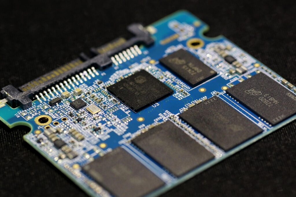 SK Hynix and Seoul National University Develop Clone-Proof Security Memory