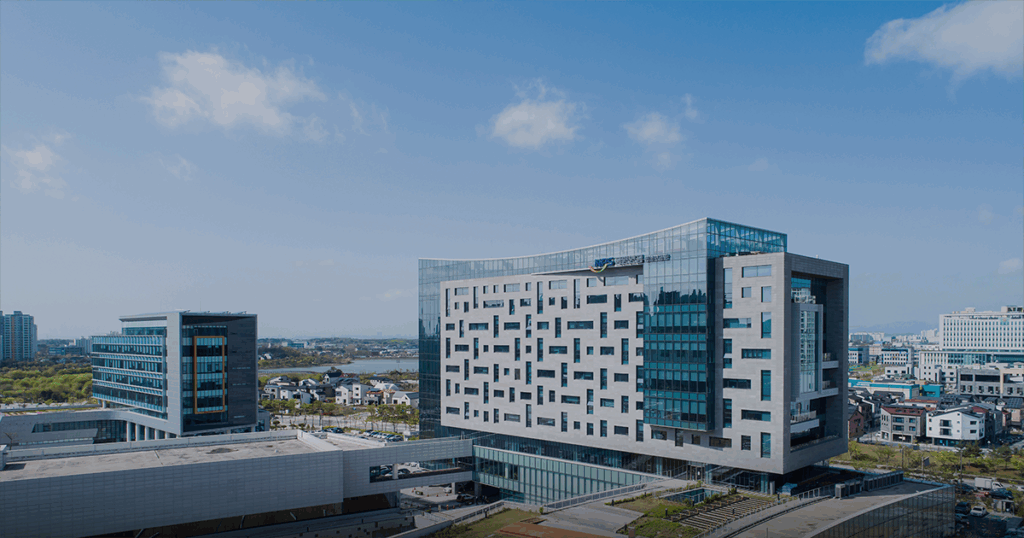 South Korea’s Pension Windfall Reveals a Bigger Bet on the Global Chip Cycle