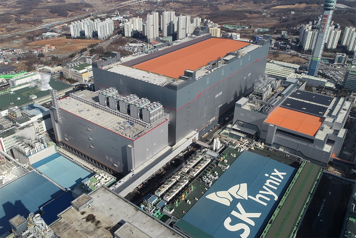 SK Hynix Goes on Hiring Spree as AI Memory Demand Soars