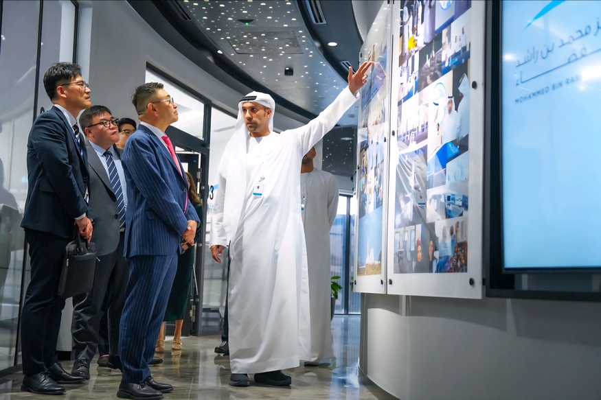 LIG Nex1 Chairman Koo Bon-sang Opens UAE Space Cooperation… Meets with Dubai Space Center Chief