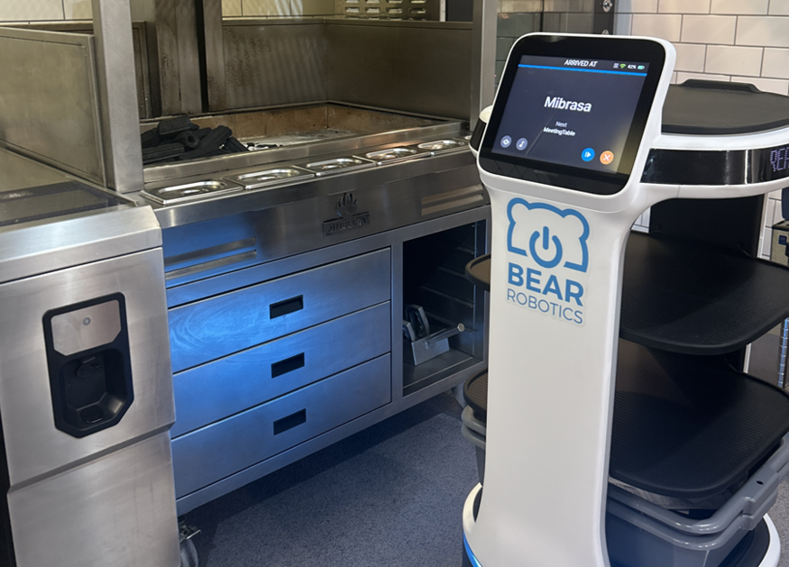 LG’s Bear Robotics Sets Sights on Europe with UK Launch of Servi+ Robots